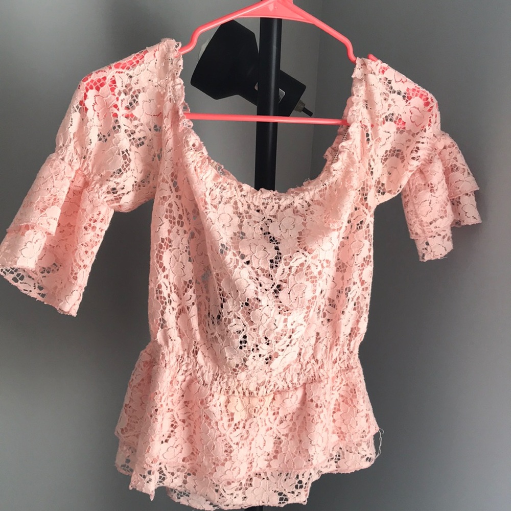 Lace top - Picture 3 of 4